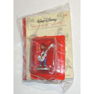 Miguel dans Coco figurine collection Disney &#43; son livre n°66 sur l&#39;histoire et les secrets de fabrication du personnage du film Coco Disney - Neuf