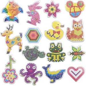 KALANKA-15PCS 5mm Animal Perles à Repasser, Transparent Perle Repasser avec 15 Modèles de Papier, Plaque de Perles à Repasser, Feuilles de Perles à Repasser pour Enfant Artisanat Perles Accessoire - Neuf