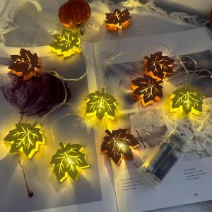 JGD-Automne D&eacute;coration Lumineuse,Deco Automne Bois 1.5M,Deco Automne &agrave; Suspendre,Guirlande Lumineuse en Feuille d'&eacute;rable,Lampes d'ambiance Automne LED,D&eacute;coration d'automne en Bois,pour la Maison - Neuf