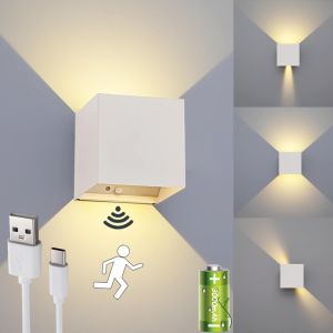 Applique Murale Led Sans Fil, Applique Murale Rechargeable Usb Avec D&eacute;tecteur De Mouvement, Lampe Murale Led Int&eacute;rieure A Piles, Blanc Chaud, 6W, 3000 Mah, Angle De Faisceau R&eacute;glable A 120&deg;, Blanc - Neuf