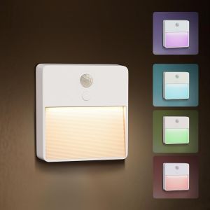 Lot De 2 Veilleuses Avec D&eacute;tecteur De Mouvement Et Capteur Cr&eacute;pusculaire - Fonctionne Avec Piles Et Rechargeables - 5 Couleurs R&eacute;glables Et Intensit&eacute; Variable - Multicolore - Neuf