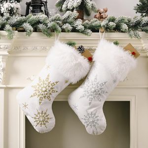 Lot De 2 Grandes Chaussettes De Noël En Peluche À Remplir Et À Suspendre Pour Cheminée, Vitrine, Sapin De Noël (50 X 25 X 27 Cm) - Neuf