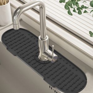 Tapis de robinet en silicone pour r&eacute;cup&eacute;rer l'eau des &eacute;viers de cuisine et de salle de bain - Neuf
