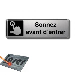 Plaque gravée autocollante 13x4cm Sonnez avant d'entrer fond Alu brossé - Neuf