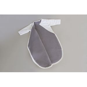 Gigoteuse &Eacute;volutive En Coton Bio, Douce Et Pratique Avec Manches Amovibles, Zip Lat&eacute;ral Et Taille Ajustable. Int&eacute;rieur Gris, Ext&eacute;rieur &Eacute;cru, Logo Brod&eacute;. Pour Des Nuits Paisibles De 0 &Agrave; 12 Mois. - Neuf