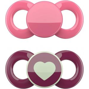 Day & Night Sucette Lot De 4-Taille 3 &Agrave; Partir De 14 Mois-Sucette En Silicone Respectueuse Des Dents Et De La M&acirc;choire-Rose & Violet Avec Coeur-Fabriqu&eacute; En Allemagne - Neuf