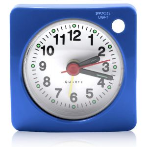 Mini r&eacute;veil de voyage silencieux, lumineux, sans tic-tac, horloge analogique &agrave; piles, affichage de la lueur silencieuse avec fonction snooze, horloge l&eacute;g&egrave;re pour les chambres &agrave; coucher profondes, les - Neuf