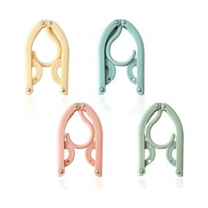 Lot De 4 Cintres De Voyage Pliables En 4 Couleurs, Antid&eacute;rapants, &Eacute;tendoir Mural Pliable Et Portable, Id&eacute;al Pour Les Voyages En Famille Et Les Activit&eacute;s De Plein Air. - Neuf