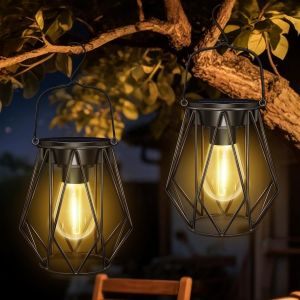 2 Pi&egrave;ces Lanterne Solaire Exterieur Jardin, Ip65 &Eacute;tanche Lampes Solaires &Agrave; Suspendre/Poser, Luminaire Solaire Ext&eacute;rieur Led En M&eacute;tal Pour Balcon, Terrasse, Camping, Pelouse, Table, D&eacute;coration - Neuf