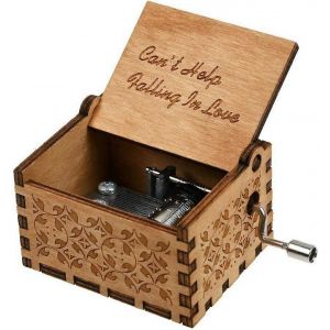 Ne peut pas s'empêcher de tomber amoureux Boîte à musique en bois,boîtes à musique gravées antiques étui pour l'anniversaire - Neuf