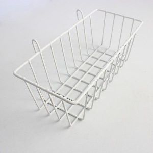 Mangeoire À Foin Pour Lapins Durable Et Suspendue - Mangeoire En Métal Pratique Pour Lapins, Accès Facile Et Alimentation Sans Dégâts - Neuf