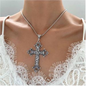 Collier Croix Gothique, Pendentif Croix Vintage En Argent Avec Fleur De Vigne - Neuf