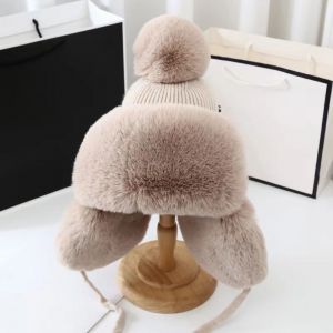 Chapeau Chaud À Oreillettes Pour Femmes, Ultra-Épais, Super Doux, Résistant Au Froid, Coupe-Vent, Tricoté, Pour Ski De Neige, Hiver-Beige - Neuf