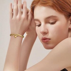 Double Bracelet Femme Pendentif En Forme De C?ur El&eacute;gant Bracelets Simple Fashion Bijoux Tendance - Neuf