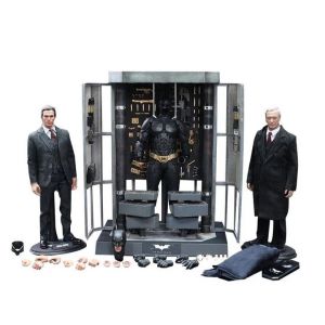 Figurine Hot Toys Mms236 - Dc Comics - The Dark Knight - Batman Armory With Bruce Wayne And Alfred Pennyworth - Neuf