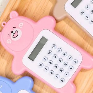 Mini Calculatrice de Dessin anim&eacute; Style Ours Mignon,Calculatrice Portable L&eacute;g&egrave;re &agrave; 8 Chiffres,Id&eacute;al pour Les &eacute;tudiants (Ours Rose) - Neuf
