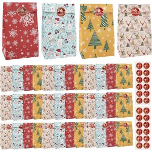Paquet De 24 Sacs De Papier De Noël De Taille Moyenne (4 Modèles) Avec Des Autocollants Joyeux Noël, Sacs À Friandises/Sacs À Surprises Pour Enfants, Assortiment De Vacances Du Nouvel An - Neuf
