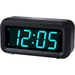 ERYI-Horloge Numérique Alimenté Par Batterie, Réveil De Chambre Avec Affichage Led - Longue Durée De Vie De La Batterie, Luminosité Réglable, 12/24 Heures, Sieste - Neuf
