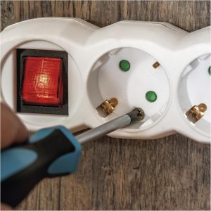 Bloc multiprise 6 5 m&egrave;tres 5 m&egrave;tres. - Neuf