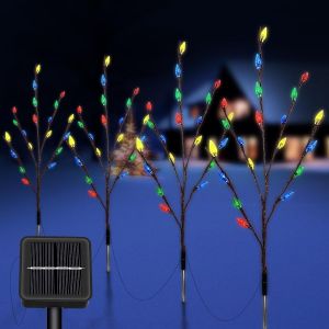 JGD-D&eacute;coration Noel Exterieur Solaire, 4 Pi&egrave;ces Sapin de No&euml;l de Fraise 80LED Color&eacute; Lumi&egrave;re de No&euml;l Solaire Ext&eacute;rieure &Eacute;tanche, Sapin de No&euml;l D&eacute;coration de No&euml;l pour Exterieur Jardin, Chemins - Neuf