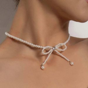 Collier De Mari&eacute;e En Strass Et Pampilles De Cristal, Couleur Argent, Design &Eacute;l&eacute;gant Et Style Unique. - Neuf