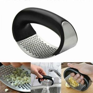 Presse-Ail En Acier Inoxydable Avec Rouleau &Agrave; &Eacute;plucher En Silicone (Noir/Argent) - Neuf