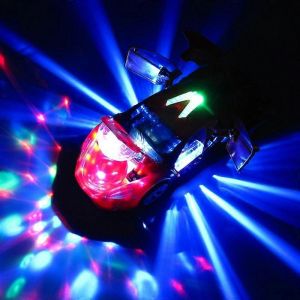 Dancing Deformation Rotating Universal Police Car Electric Stunt Car With Lights Automatically Open the Door Boy Childrens Toys-8811-22-rouge - Neuf