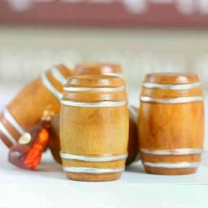 6pcs petit tonneau de vin rouge en bois miniature Mini vin rouge en bois miniature bière bière fût de bière fût pour décoration de maison de poupées - Neuf