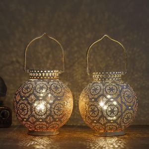 Lot De 2 Lampes De Table Marocaines En Métal 18 Cm H Lampe Sans Fil Alimentée Par Batterie Avec Ampoule Led Pour La Maison Salon Fêtes Table Intérieur Exterieure (Blanc) - Neuf