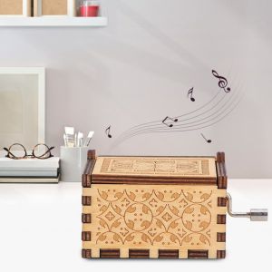 HJLIAN Boite a musique sculptee a manivelle, cadeau d'anniversaire interessant (tete de loup couleur naturelle Game of Thrones) - Neuf