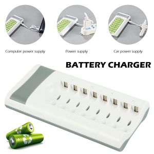 Chargeur de piles AA/AAA Ni-MH/Ni-CD &agrave; 8 emplacements avec alimentation USB - Neuf