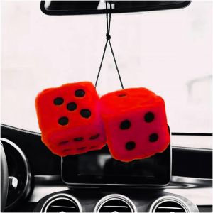 KAL-Cube De Dés De Peluche Suspendu, Dés En Peluche Avec Pois À Suspendre Au Rétroviseur Effet Rétro, Cube En Peluche Voiture Fuzzy Dice Pour Voiture Intérieur, Surface De Réfrigérateur(Rouge) - Neuf