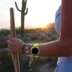 22mm Bracelet De Montre Pour Homme &Agrave; Rayures Arqu&eacute;es, Silicone Bande &Agrave; D&eacute;gagement Rapide, Vert Citron (Boucle Noire) - Neuf