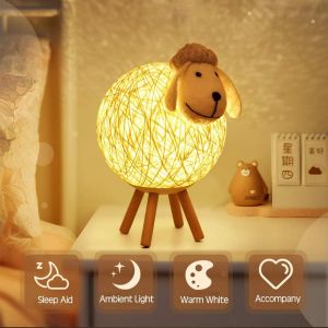 Veilleuse LED, Mouton Lampe de Chevet en Rotin, Veilleuse Enfant Projecteur, Lampe Nuit LED pour Chambre, Chambre Bébé, Salon, Cadeau[Classe énergétique A++] - Neuf