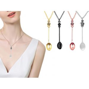 Ensemble De 4 Mini-Cuill&egrave;res-Colliers Avec Pendentif Couronne Pour Un Go&ucirc;ter - Neuf