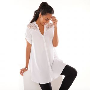 Tunique Boutonn&eacute;e Macram&eacute; Unie - Blancheporte - Couleur Tunique - Taille 56