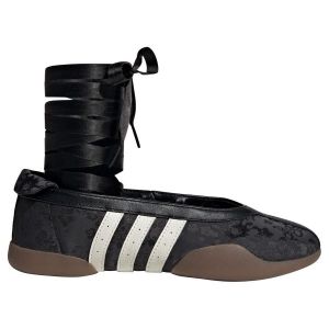 adidas Originals Chaussure Taekwondo Mei, pointure 35&frac12; - Taille 35&frac12;
