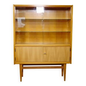 Buffet haut en orme avec vitrine, années 1960