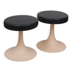 Tabourets au pied tulipe années 70