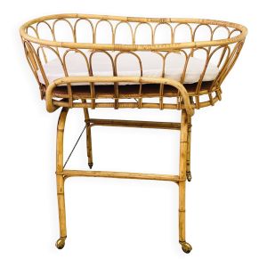 Berceau vintage en rotin