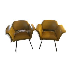 Fauteuils modèle prisme par Joseph André Motte