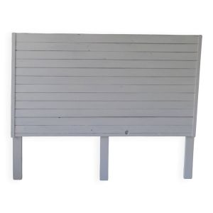 Tête de lit de 160 réalisée avec du bois ancien patiné gris perle.