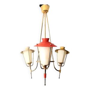 Suspension à trois bras en laiton doré et métal perforé par Maison Arlus Vintage des années 50