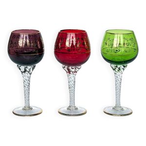 Lot de 3 verre à vin colorés - Rubis, rouge, vert, dorures et pied torsadé