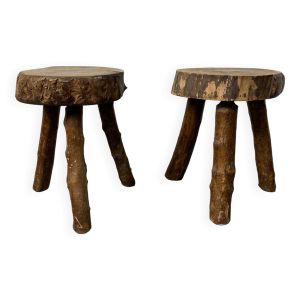 Paire de tabouret tripodes en bois brut