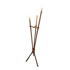 Lampadaire corde