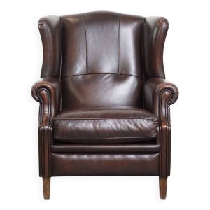 Très beau fauteuil à oreilles en cuir de vachette de style anglais