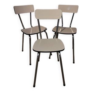 3 chaises en Formica blanches