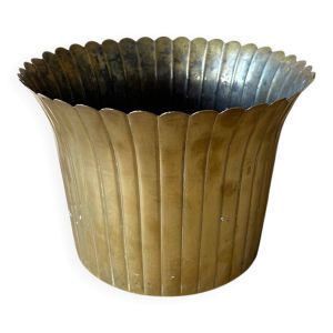 Cache-pot ancien en laiton