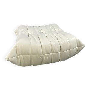 Pouf en cuir blanc Togo français attribué à Michel Ducaroy pour Ligne Roset